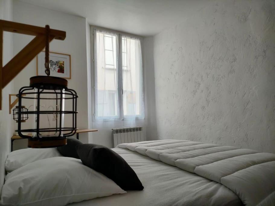 سيسترون Appartement Au Coeur Du Village المظهر الخارجي الصورة